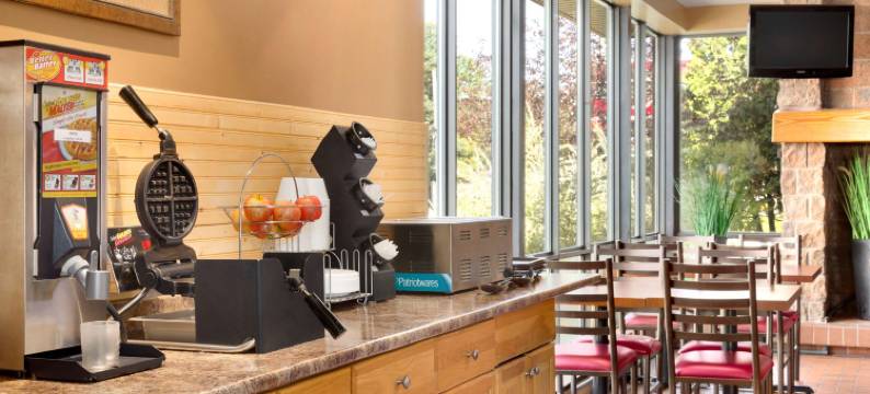 湖滨Travelodge by Wyndham(Travelodge North Bay Lakeshore)(Travelodge by Wyndham North Bay)图片