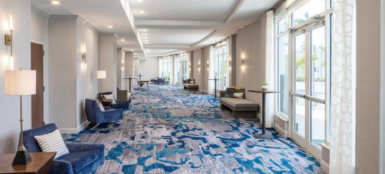 Crowne Plaza 英尺。迈尔斯堡ARPT镇中心(Crowne Plaza FT. MYERS GULF COAST by IHG)图片