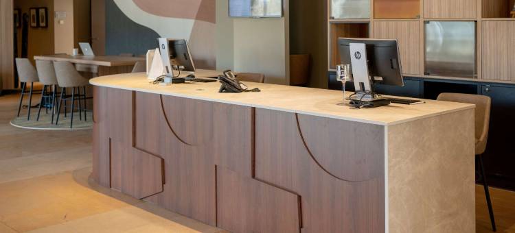 欧塞尔高速公路 du Soleil 美居酒店(Hôtel Mercure Auxerre Autoroute du Soleil)图片