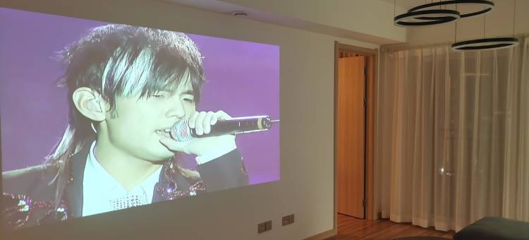 长租有惠不夜城宅子投影洗烘冰箱公寓(曲江路分店)图片