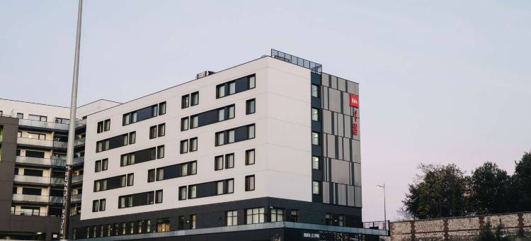 宜必思鲁昂中心里韦戈什梅尔莫兹酒店(Ibis Rouen Centre Rive Gauche Mermoz)图片