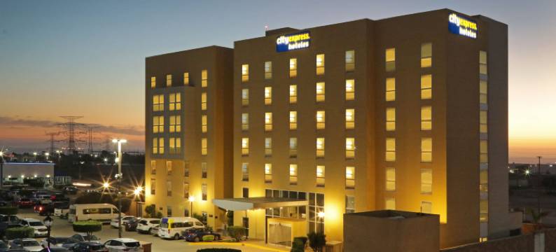 罗萨里托万豪城市快捷酒店(City Express by Marriott Rosarito)图片