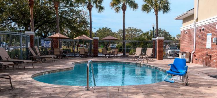 帕特里奥茨波因特舒适套房酒店(Comfort Inn & Suites Patriots Point)图片