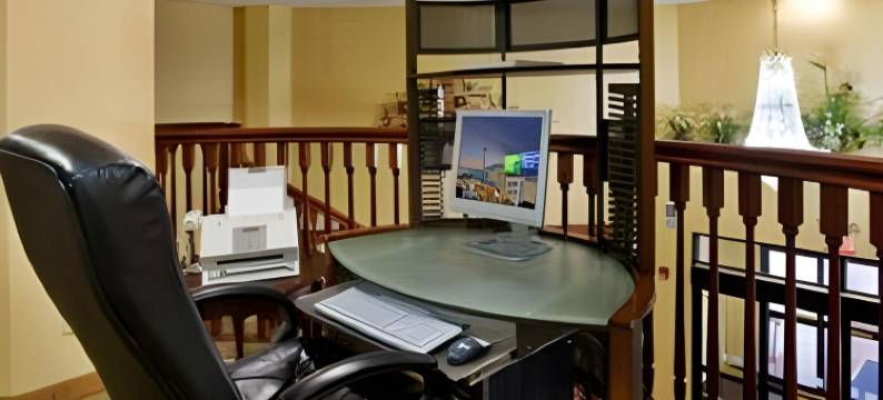 智选假日套房酒店圣路易斯西 - 芬顿(Holiday Inn Express & Suites ST. LOUIS WEST - FENTON by IHG)图片