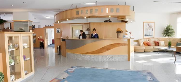 航道酒店(Fairway Hotel)图片