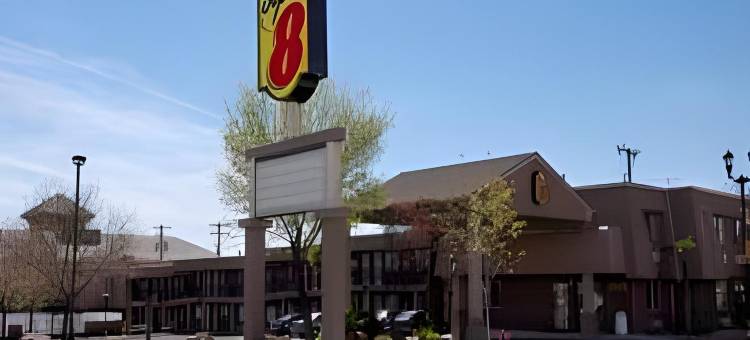 圣乔治速 8 酒店(Super 8 by Wyndham St. George UT)图片