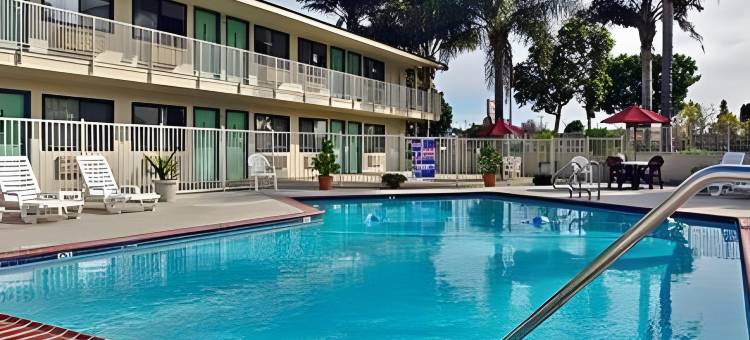 卡马里奥6号汽车旅馆(Motel 6 Camarillo, CA)图片