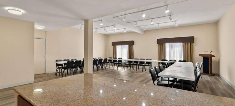 哈里斯堡/赫尔希区温德姆华美达酒店(Ramada by Wyndham Harrisburg/Hershey Area)图片