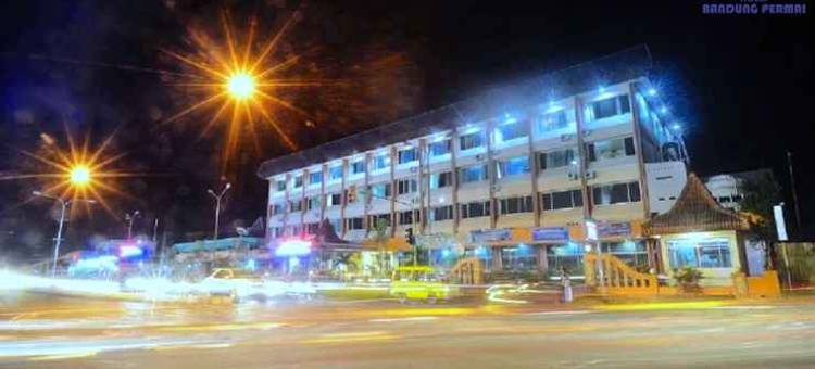 万隆佩麦酒店(Hotel Bandung Permai Jember)图片