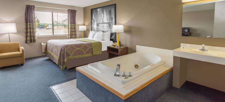 希伯伦洛厄尔地区速8酒店(Super 8 by Wyndham Hebron Lowell Area)图片