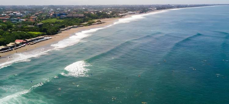 位于仓古的3卧室别墅-200平方米|带3个独立浴室(Omkara Bhumi Canggu Villa)图片