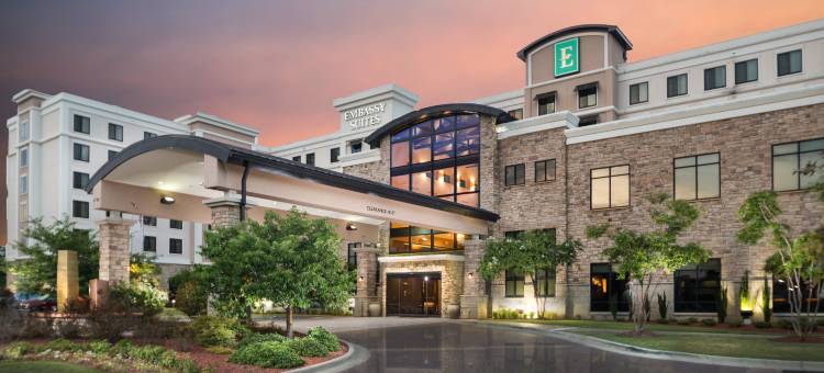 希尔顿费耶特维尔堡布拉格大使套房酒店(Embassy Suites by Hilton Fayetteville Fort Bragg)图片
