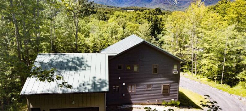 Modern Sugarbush Retreat with Apartment and Mountain Views!图片