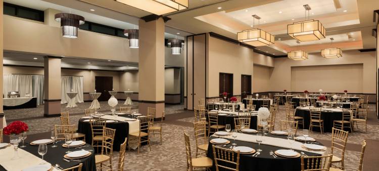 盐湖城西谷市希尔顿安泊酒店(Embassy Suites by Hilton Salt Lake West Valley City)图片