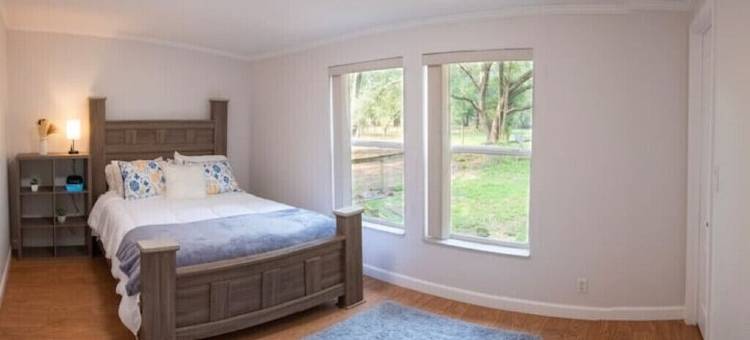 距吉尼泉仅1分钟的隐秘潜水绿洲度假屋(Ginnie Springs Hidden Scuba Oasis Retreat!   Only 1 minute from Ginnie Springs)图片