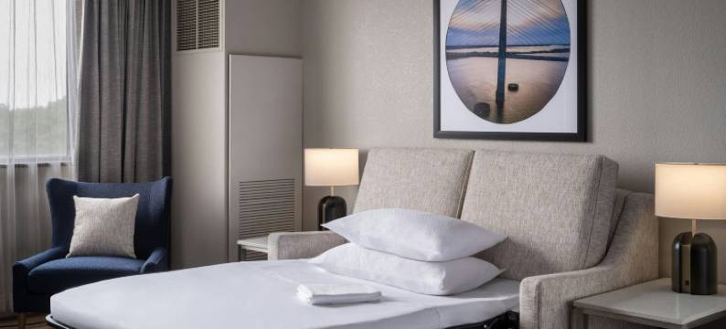 杰克逊维尔迪尔伍德德尔塔酒店(Delta Hotels Jacksonville Deerwood)图片