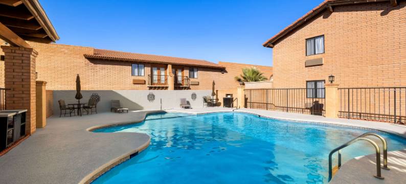 克拉丽奥酒店(Clarion Inn)图片