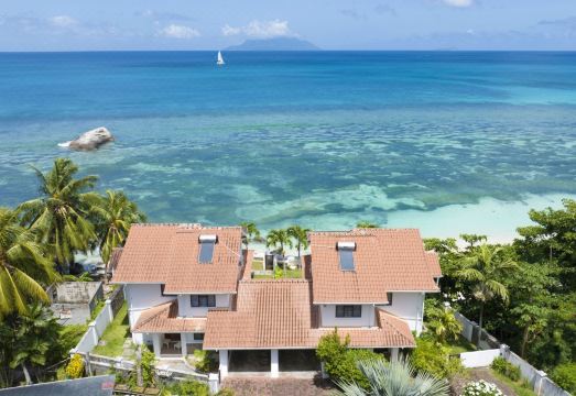 Beach View Villa - Beauvallon VillasHotel Overview