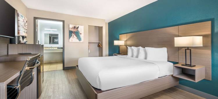 绿树贝斯特韦斯特酒店(Best Western Green Tree Inn)图片