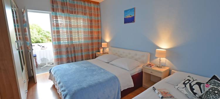 桑斯苏佩塔尔布拉奇岛酒店(ꕥ Rooms Sunce, Family Choice, Best Panoramic View, Supetar Island Brac)图片