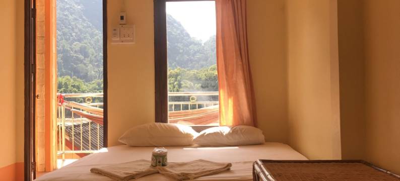 河景小屋(Riverview Bungalows & GH)图片