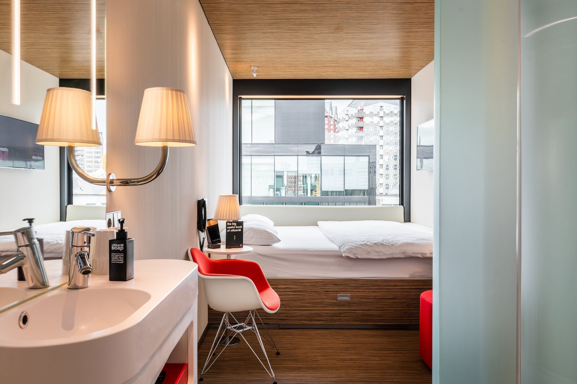 Citizenm Rotterdam Over view