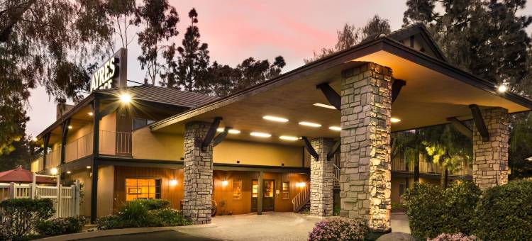 阿尔派恩艾尔斯小屋酒店(Ayres Lodge Alpine)图片