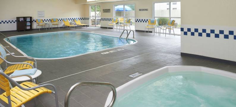 休伦港万豪万枫酒店(Fairfield Inn Port Huron)图片