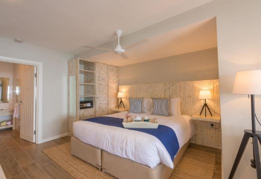 Le Nautique Beachfront ApartmentsHotel Overview