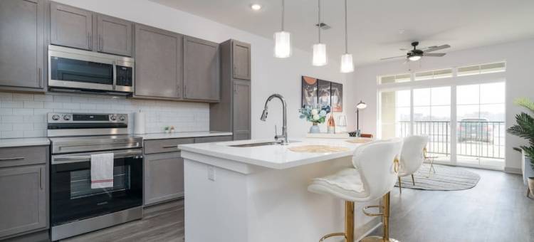 Serene Space with Private Patio and Fast Wifi - Luxurious Retreat图片