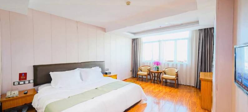 滨海一六六酒店(石狮客运中心站公交站金盛路店)图片