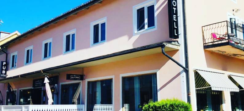 达拉哈尔纳酒店(Dala-Järna Hotell Och Vandrarhem)图片