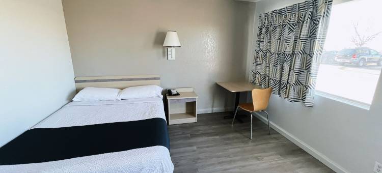 霍尔布鲁克6号汽车旅馆(Motel 6 Holbrook, AZ)图片