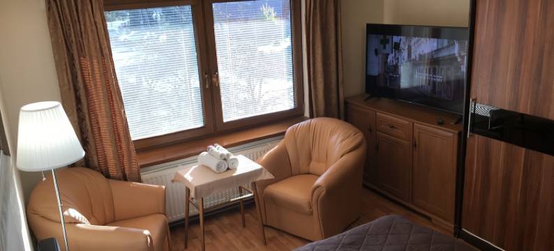 帕德里苏 3 居公寓酒店(Apartment Pod Lysou 3 Bedroom)图片