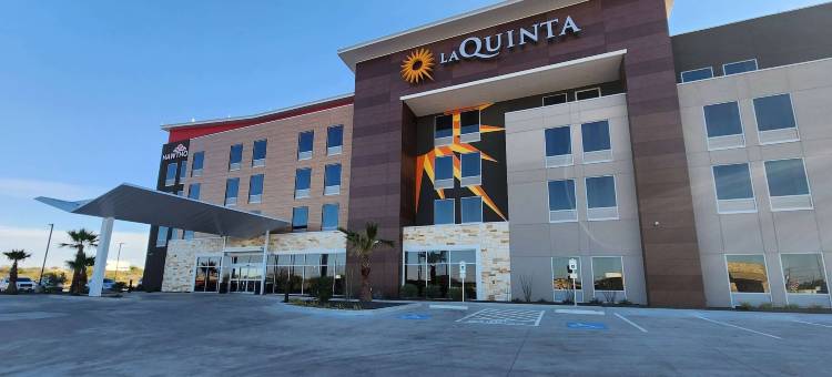 德尔里奥温德姆拉昆塔套房酒店(La Quinta Inn & Suites by Wyndham Del Rio)图片