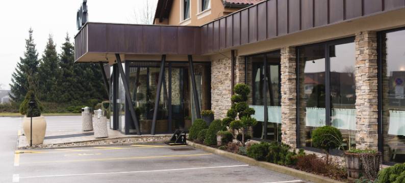 Guesthouse Grof客栈(Guesthouse Grof)图片