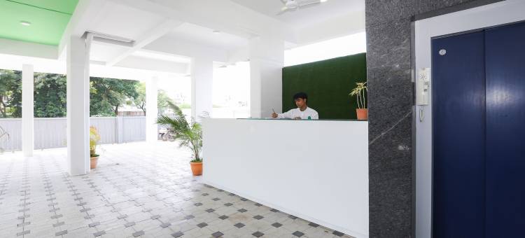 Treebo 蓝宝石开间(Treebo Sapphire Studio)图片