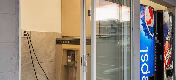 文纳奇6号汽车旅馆(Motel 6 Wenatchee, WA)图片