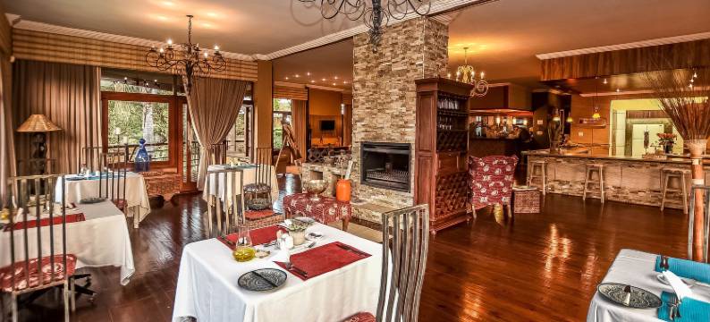 班姆布湖滨小屋(Bambuu Lakeside Lodge)图片