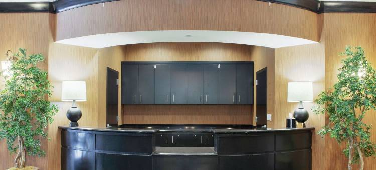 本顿维尔希尔顿逸林套房酒店(DoubleTree Suites by Hilton Hotel Bentonville)图片