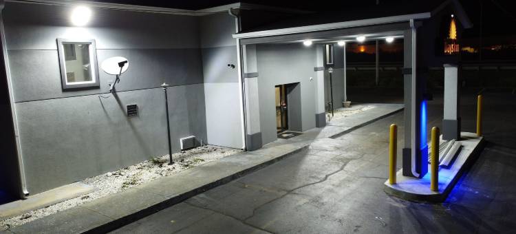 印第安纳波利斯东波斯特路温德姆戴斯酒店(Days Inn by Wyndham Indianapolis East Post Road)图片