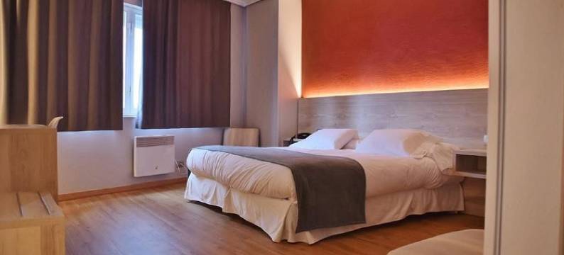 码头霍斯潘迪姆酒店(Hospedium Hotel la Marina Costa da Morte)图片