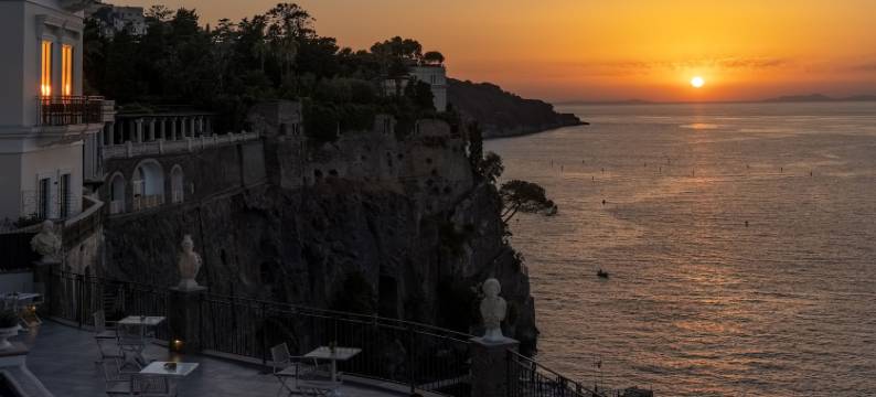 贝尔维塞林纳酒店(Bellevue Syrene)图片