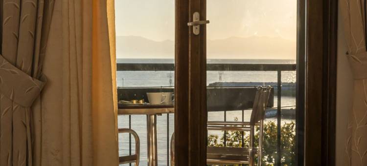 艾克洛亚丽酒店(Akroyali Hotel & Villas)图片