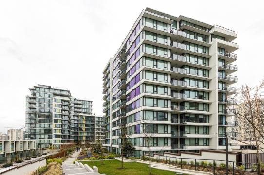 列治文中心公寓便利 2 室 2 卫酒店(Convenient 2Bdr 2BA Richmond Centre Condominium)