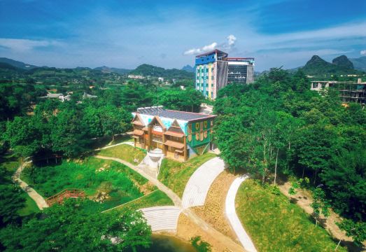 MEDDOM Park Hotel Overview