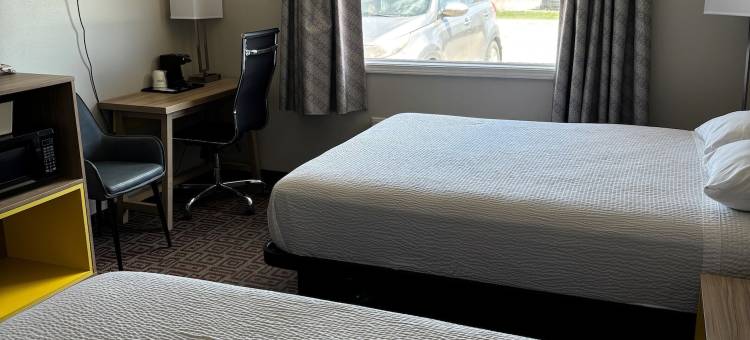 爱荷华城地区/西布兰奇戴斯酒店(Days Inn by Wyndham West Branch Iowa City Area)图片