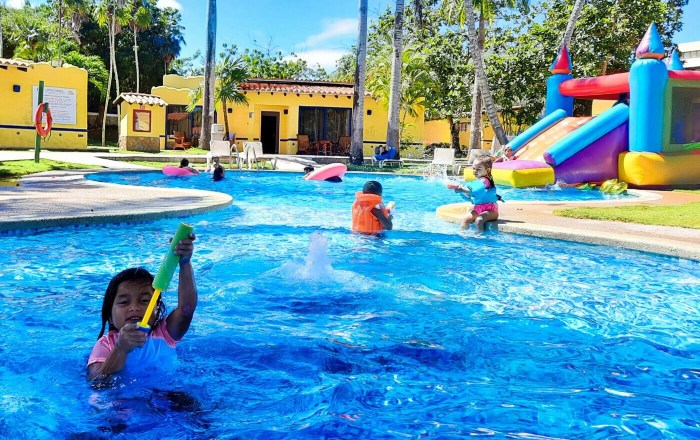 Hesperia Playa El Agua Over view