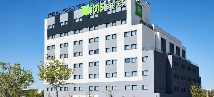 宜必思尚品马德里机场瓦尔德贝巴斯酒(Ibis Styles Madrid Airport Valdebebas)图片
