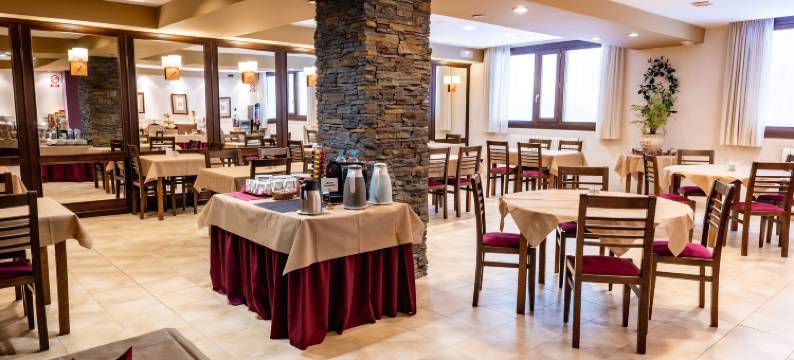 伊萨斯山谷酒店(Hotel Valle de Izas)图片